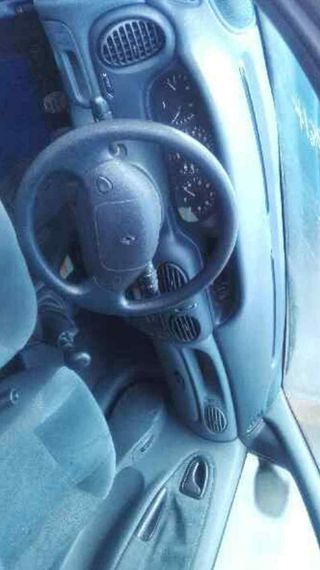 Centralita motor 7700102267 renault megane 533219