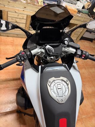 BMW R1300RS 528 km Paquetes Performance y Dinámico