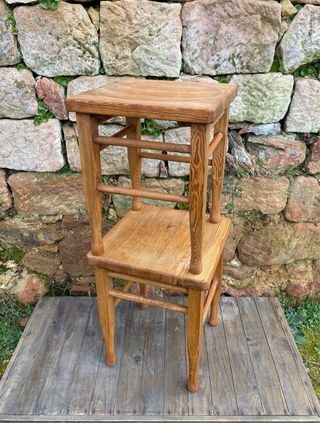 Dos taburetes daneses