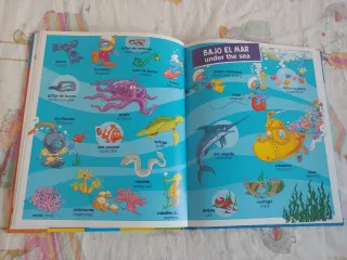 LOS PITUFOS GRAN LIBRO DE PALABRAS CASTELLANO- ...