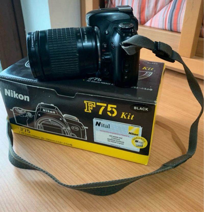 Kit de cámara de película Nikon F75 afbeelding 3
