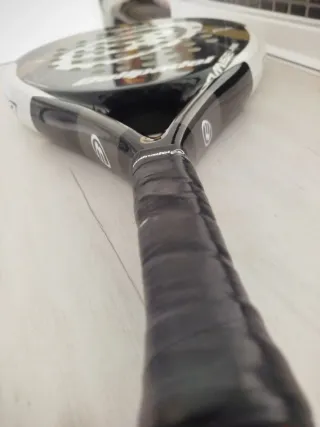 Pala de pádel Bullpadel