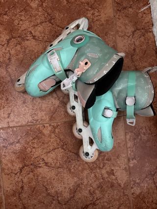 Lote de patines infantiles (2 pares)