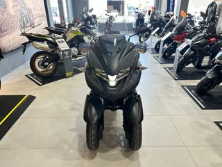 YAMAHA Tricity 300