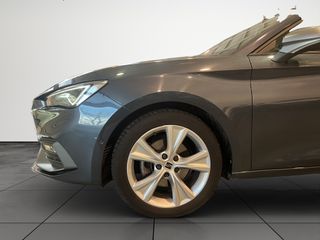 SEAT Leon 2025