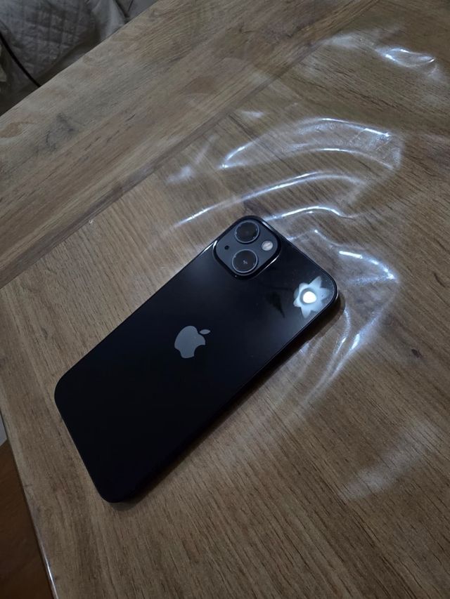 iPhone 13 256GB medianoche con caja original