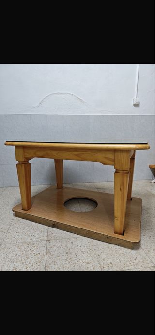 Mesa camilla cristal y tela verde