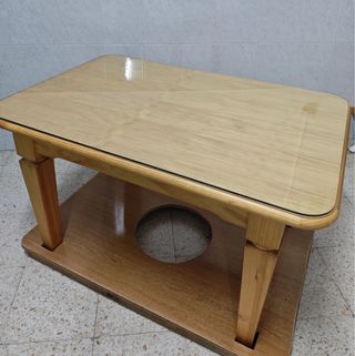 Mesa camilla cristal y tela verde