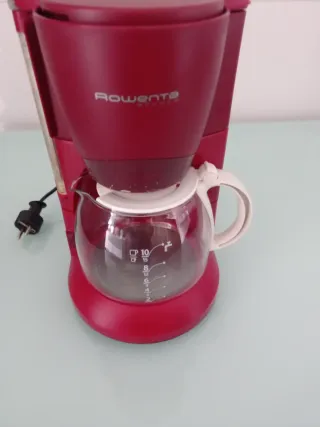 Cafetera Rowenta Roja