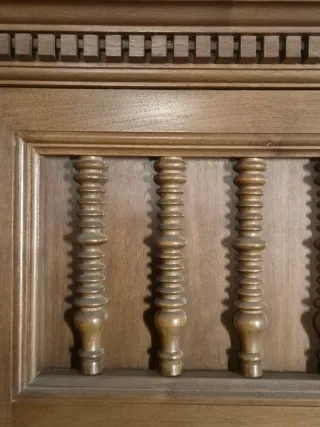 Armario aparador madera antiguo