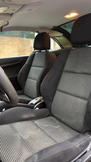 Peugeot 307 1.6 D-Sign