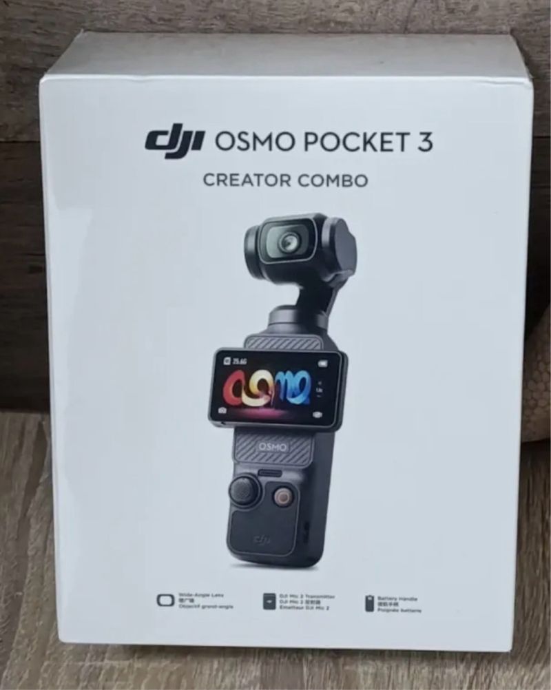 DJI Osmo Pocket 3 Creator Combo.