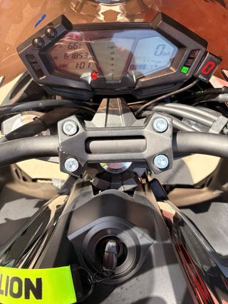 Kawasaki Z800 Negra Impecable Acepto cambio por RR