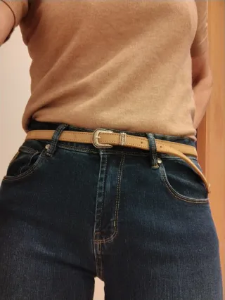 Cinturón cowboy estrecho mujer Wrangler piel 85cm.