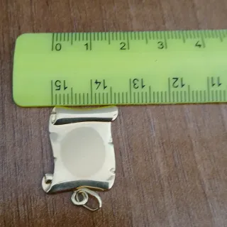 Colgante Oro 18k Pergamino