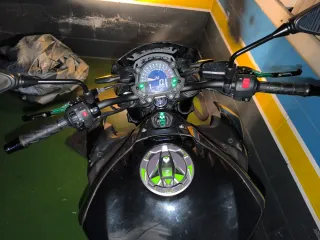 Kawasaki Z900 Performance Negra