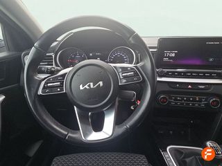 Kia Ceed Tourer 1.6 MHEV iMT 100kW Tech