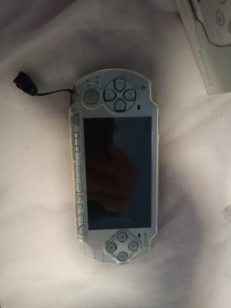 Sony PSP-2004 Ice Silver afbeelding 5
