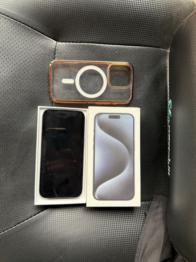 iPhone 15 Pro 86% Batería afbeelding 3