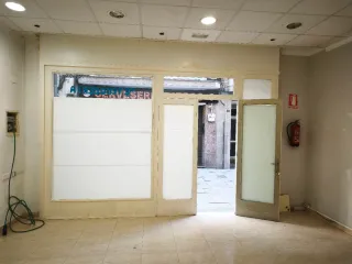 Alquiler local comercial en Calella, zona peatonal