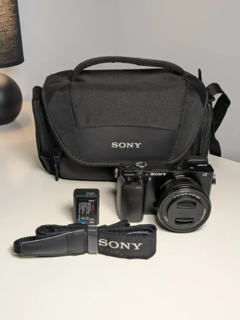 Sony A6000 con Objetivo afbeelding 3