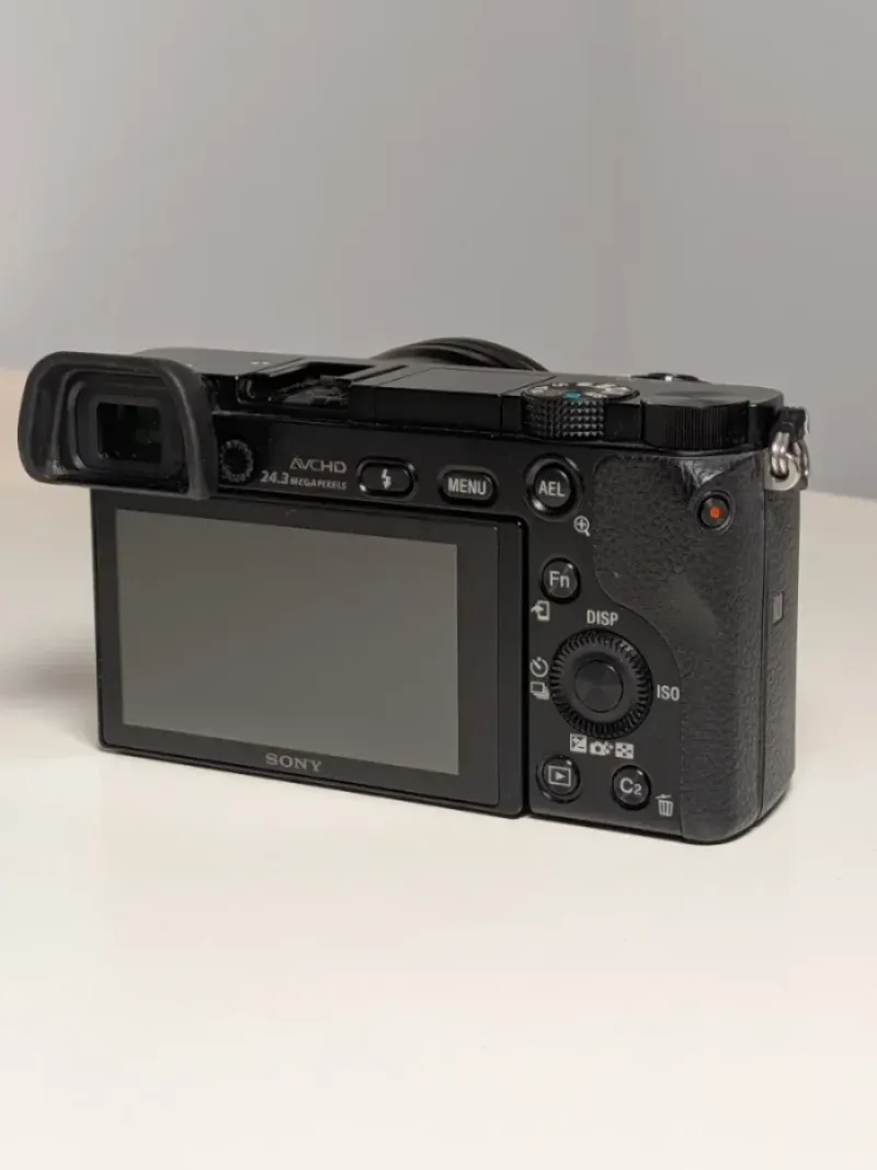 Sony A6000 con Objetivo afbeelding 7