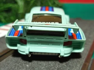 SCALEXTRIC Porsche 935