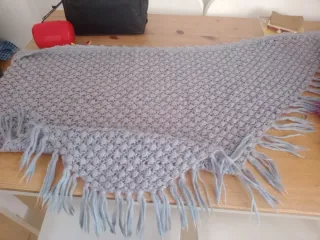 Mantillas de lana tejidas