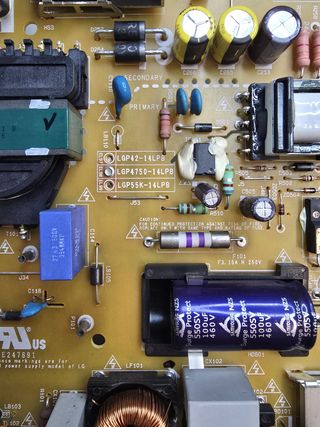 Fuente TV LG 47LB700V