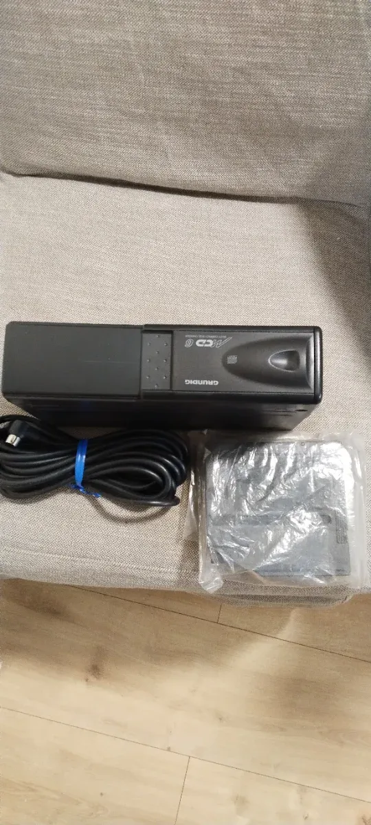 Grundig SCD 5490 RDS Radio CD afbeelding 4
