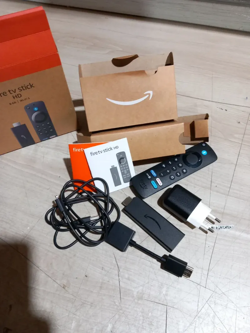 Amazon Fire TV Stick HD 8GB Wi-Fi 5 afbeelding 2