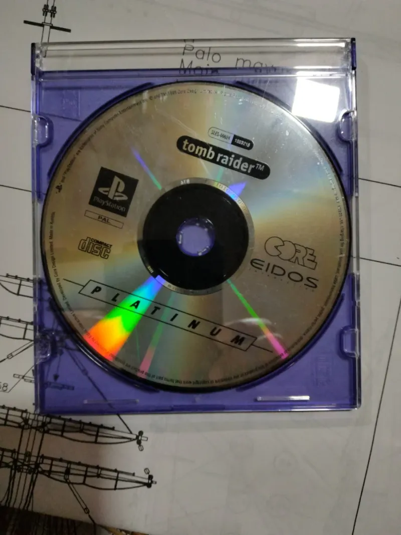 Tomb Raider Platinum PS1 (Español) afbeelding 2