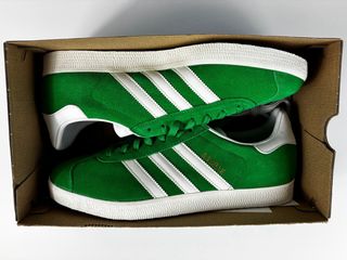 Adidas Gazelle Verdes Talla 45 1/3 Nuevas