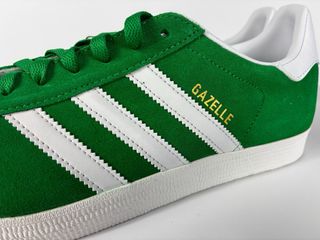 Adidas Gazelle Verdes Talla 45 1/3 Nuevas