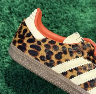Adidas Samba OG Leopardo Rojo Talla 41