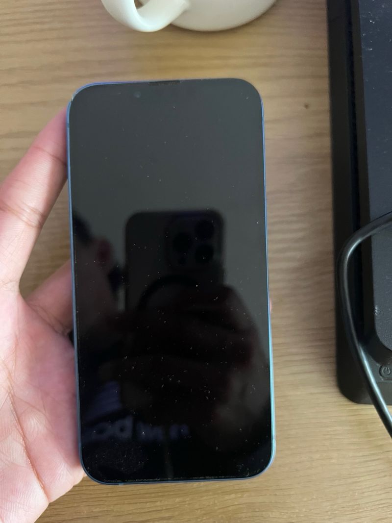iPhone 13 Roto Azul afbeelding 3