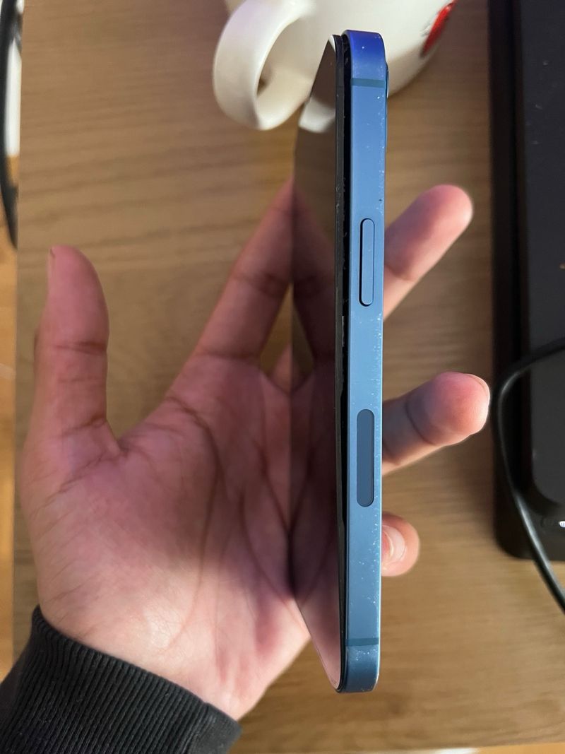 iPhone 13 Roto Azul afbeelding 2