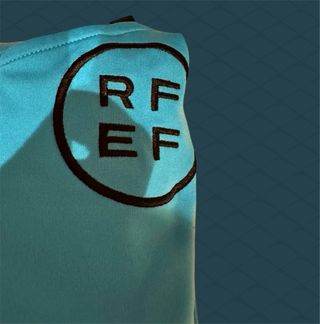 Camiseta Macron Árbitro RFEF Azul Talla M