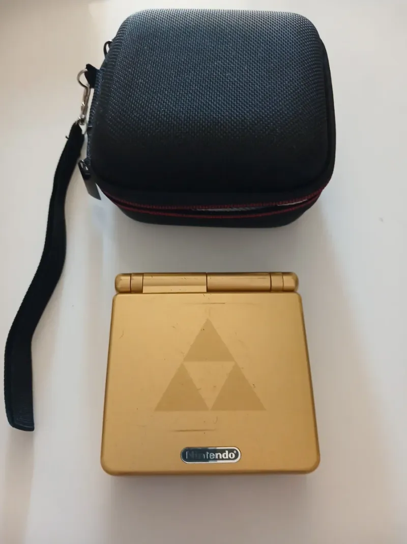 Nintendo Game Boy Advance SP Zelda Dorado