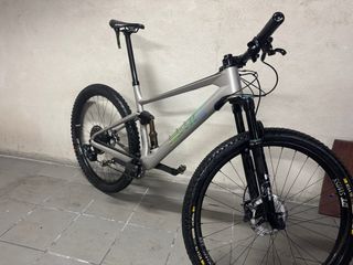 Bicicleta BMC Fourstroke 01 TWU Carbón