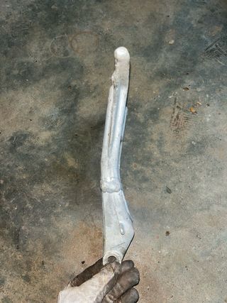 Descanso Central Jawa Cz