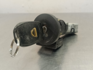 ANTIRROBO / LLAVE CONTACTO DACIA SANDERO II 21986