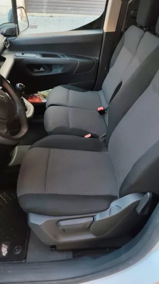 Peugeot Partner 2021