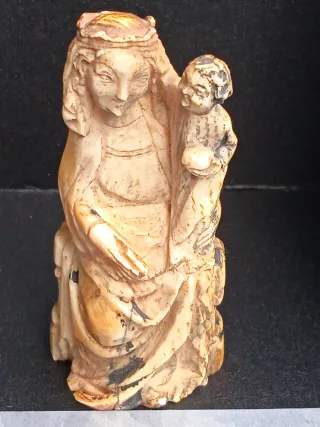 Virgen con Niño Siglo XIV-XV Miniatura 5,5 cm.