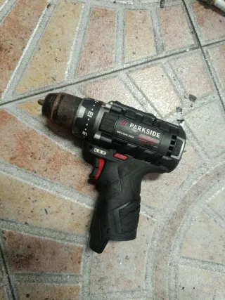 Aparafusadora Parkside Performance 12v