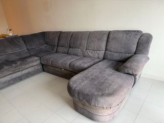 Sofá modular gris de tela