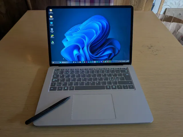 Microsoft Surface Studio Plata