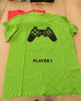 Lotto 3 magliette con cartellino