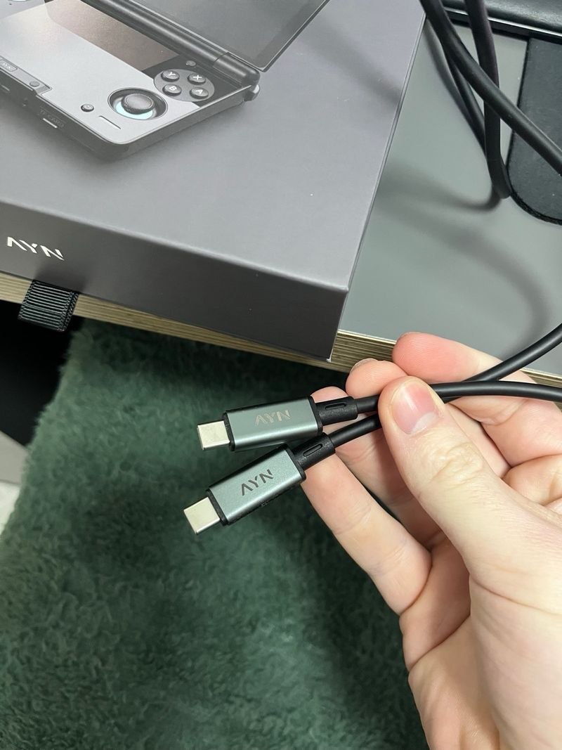 AYN Thor Negra - Nueva con emuladores afbeelding 4