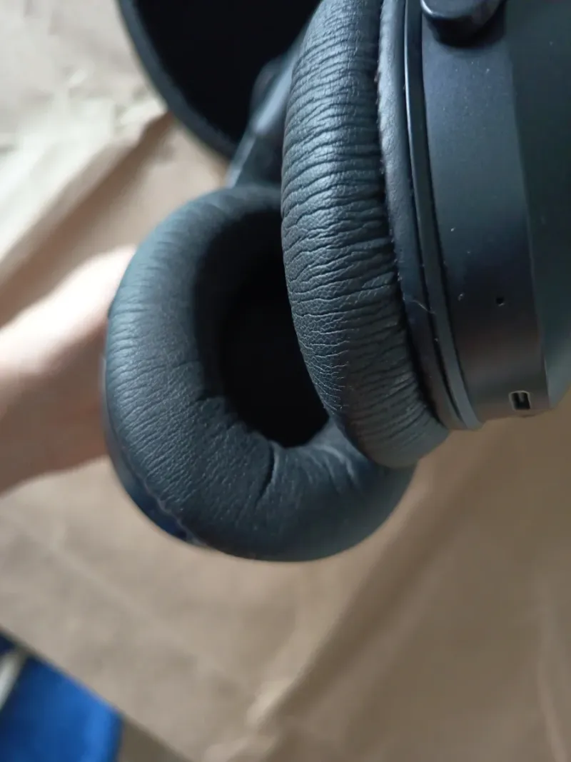 Auriculares negros con funda afbeelding 8